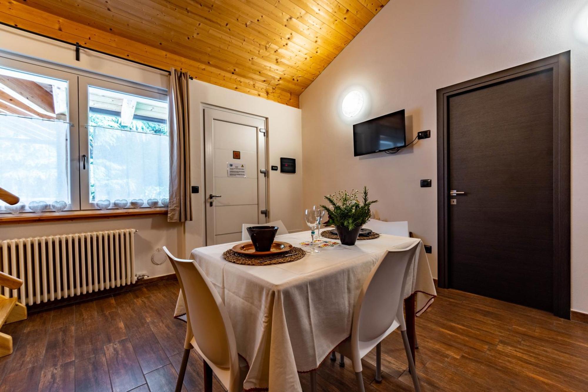 Case Appartamenti Vacanze Da Cien Saint-Christophe Exterior photo